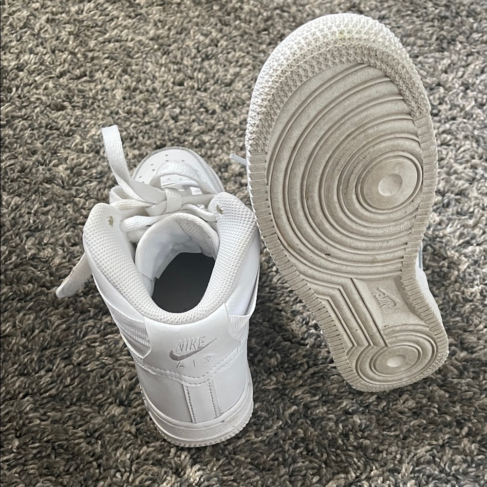 Nike Kids' White High-Top Sneakers - Picture 7 of 14